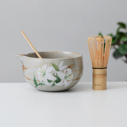 Hand Painted White Lily Matcha Kit of 4 Ceramic Chawan Matcha Gift Set Gift for Her