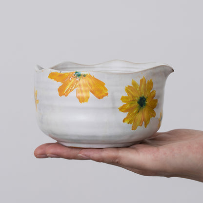 Handmade Yellow Daisy White Matcha Bowl Set of 4, Matcha Gift Set, Matcha Tea Ceremony Set