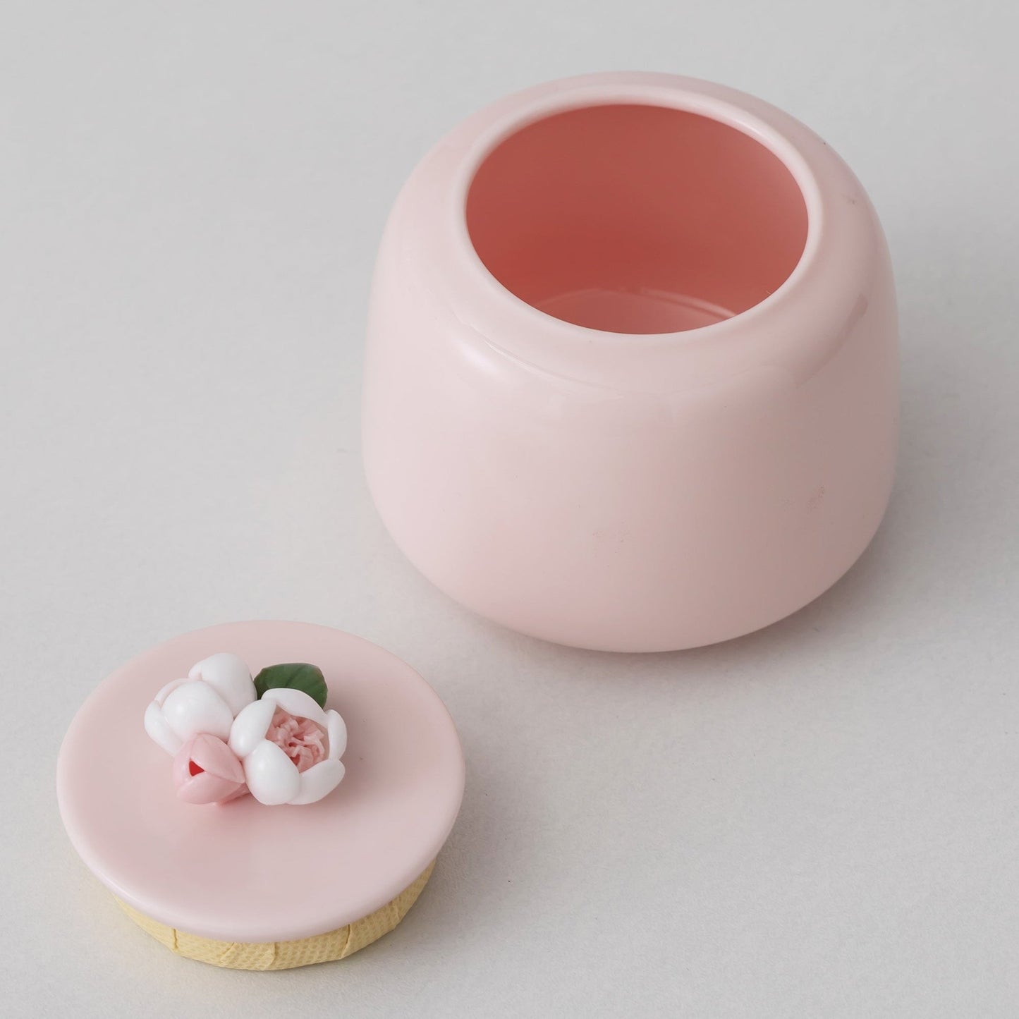 Handmade Porcelain Pink Flower Tea Jar, Candy Jar 200ml