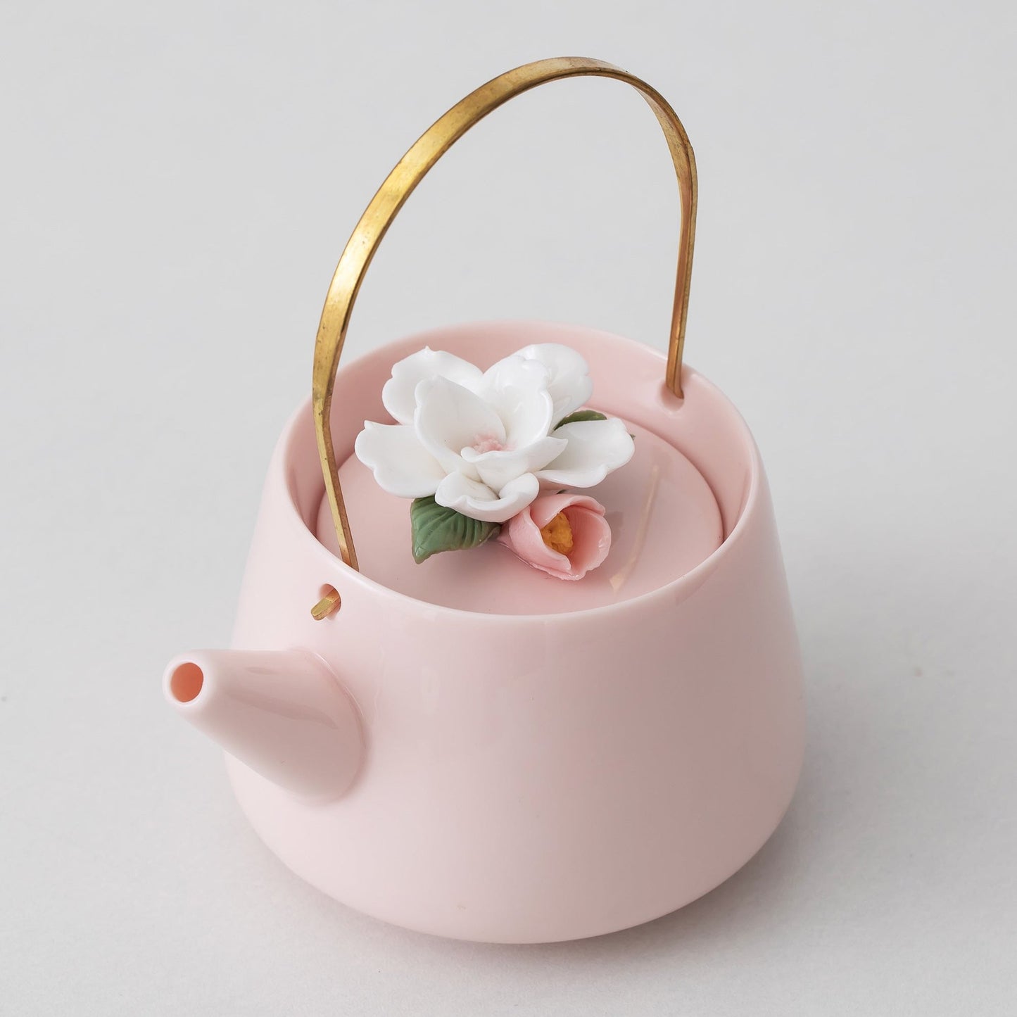 Handcrafted Pink Flower Teapot Portable Kung Fu Porcelain Flower Teapot Set