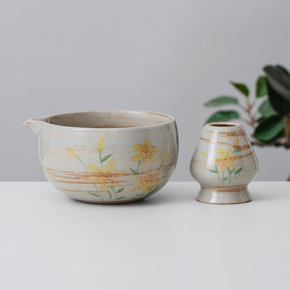 Hand Painted Yellow Lily Flower Matcha Bowl Set with Spout, Matcha Gift Set, Gift for Mother, Gift For Her