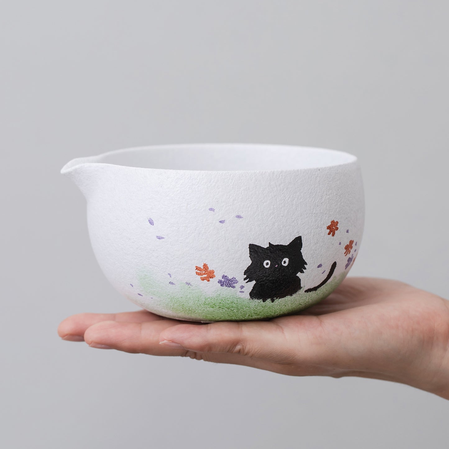 Hand Painted Cute Black Cat and Flower Matcha Bowl Set with Bamboo Whisk and Chasen Holder, Matcha Gift Set, Housewarming gift